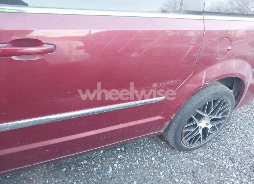 Photo 6 of 2012 Chrysler Town & COUNTRY TOURING (VIN 2C4RC1BG9CR337288)