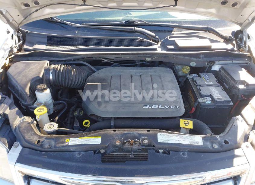 Photo 10 of 2012 Chrysler Town & COUNTRY TOURING (VIN 2C4RC1BG9CR363292)