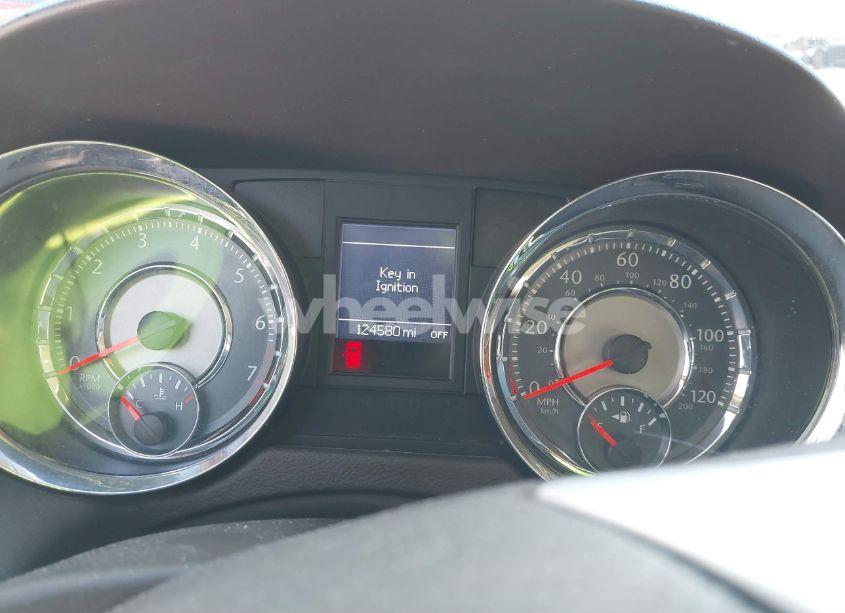 Photo 7 of 2012 Chrysler Town & COUNTRY TOURING (VIN 2C4RC1BG9CR383462)