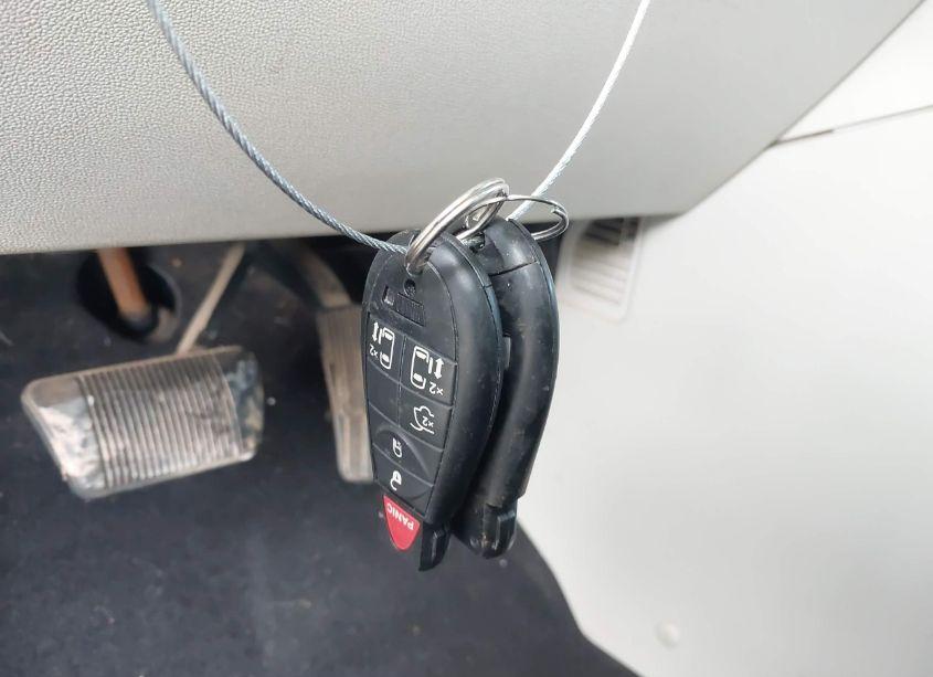 Photo 11 of 2013 Chrysler Town & COUNTRY TOURING (VIN 2C4RC1BG9DR559041)