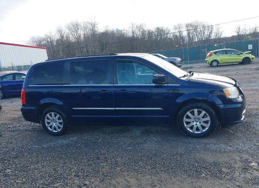 Photo 13 of 2013 Chrysler Town & COUNTRY TOURING (VIN 2C4RC1BG9DR559041)