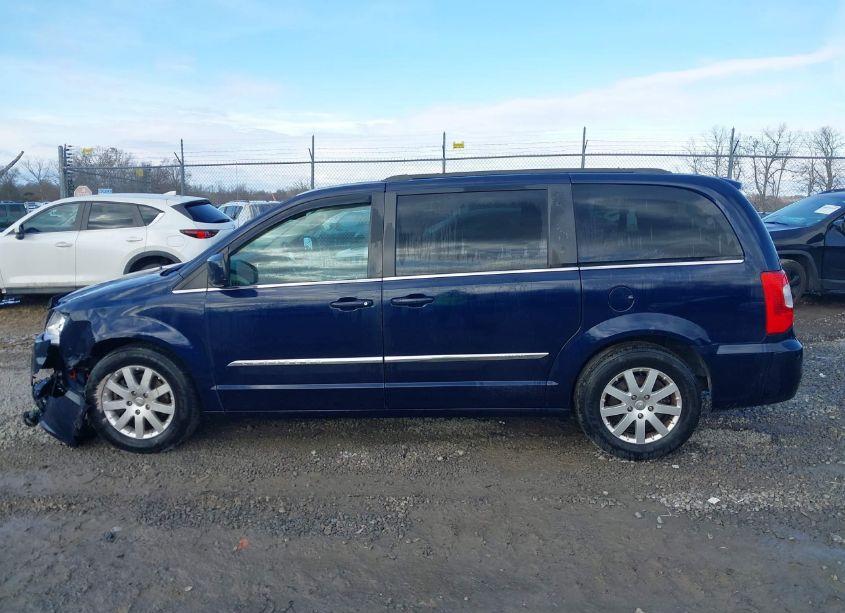 Photo 14 of 2013 Chrysler Town & COUNTRY TOURING (VIN 2C4RC1BG9DR559041)