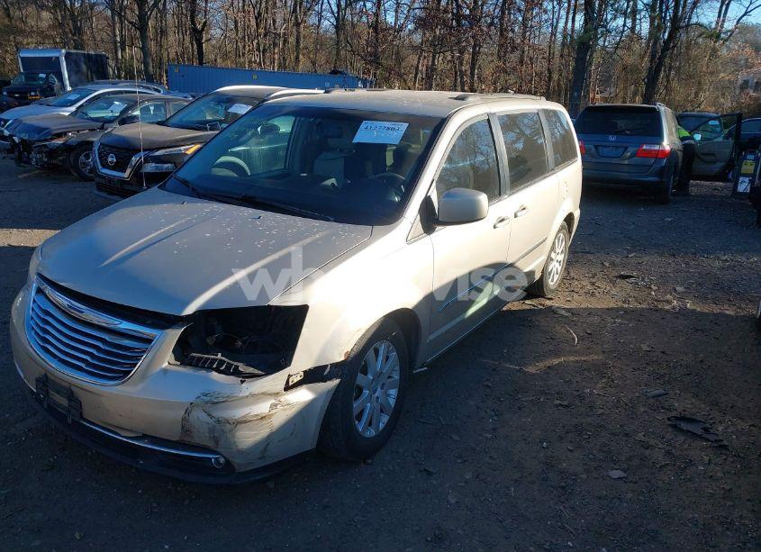 Photo 2 of 2013 Chrysler Town & COUNTRY TOURING (VIN 2C4RC1BG9DR574347)