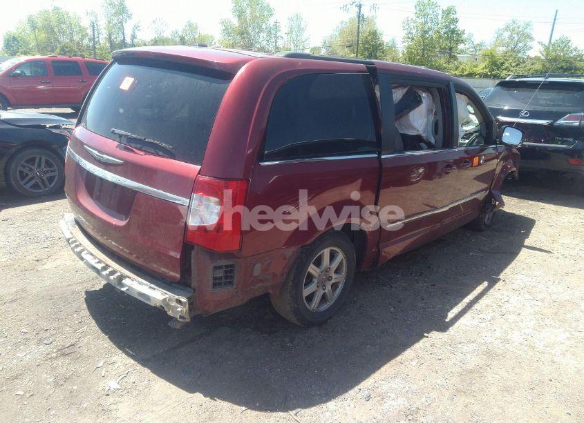 Photo 4 of 2013 Chrysler Town & COUNTRY TOURING (VIN 2C4RC1BG9DR583162)