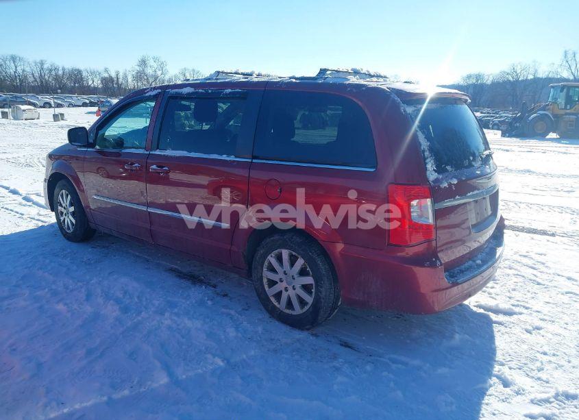 Photo 3 of 2013 Chrysler Town & COUNTRY TOURING (VIN 2C4RC1BG9DR588314)