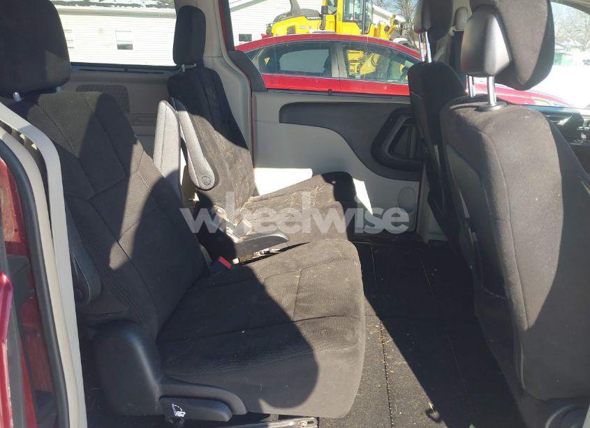 Photo 8 of 2013 Chrysler Town & COUNTRY TOURING (VIN 2C4RC1BG9DR588314)