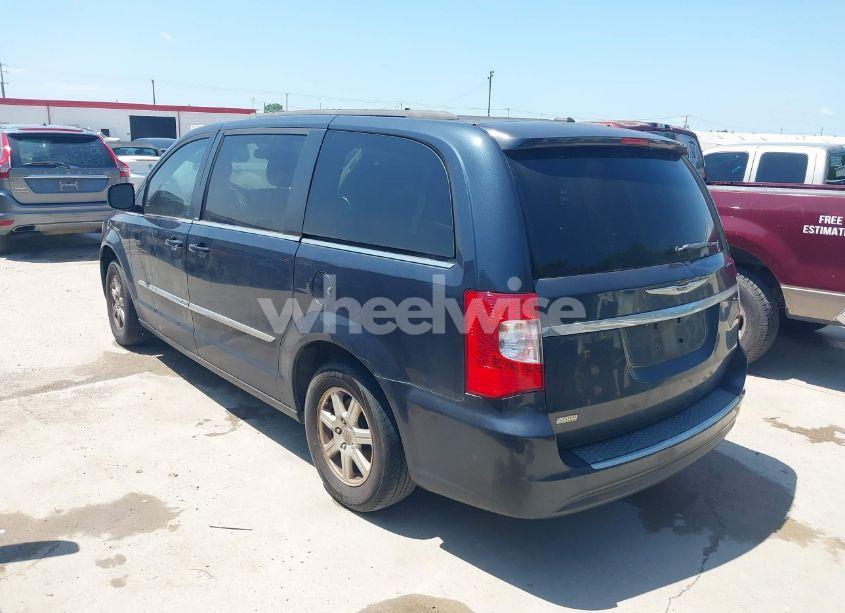 Photo 3 of 2013 Chrysler Town & COUNTRY TOURING (VIN 2C4RC1BG9DR594629)