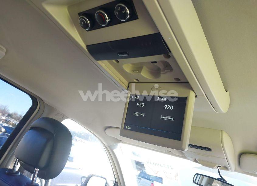 Photo 15 of 2013 Chrysler Town & COUNTRY TOURING (VIN 2C4RC1BG9DR714834)