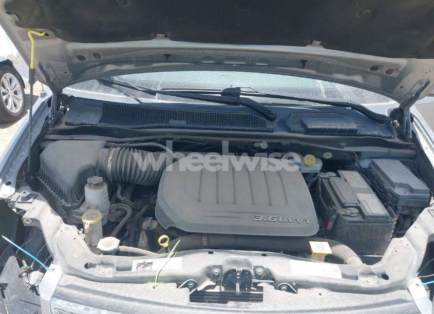 Photo 10 of 2013 Chrysler Town & COUNTRY TOURING (VIN 2C4RC1BG9DR726580)