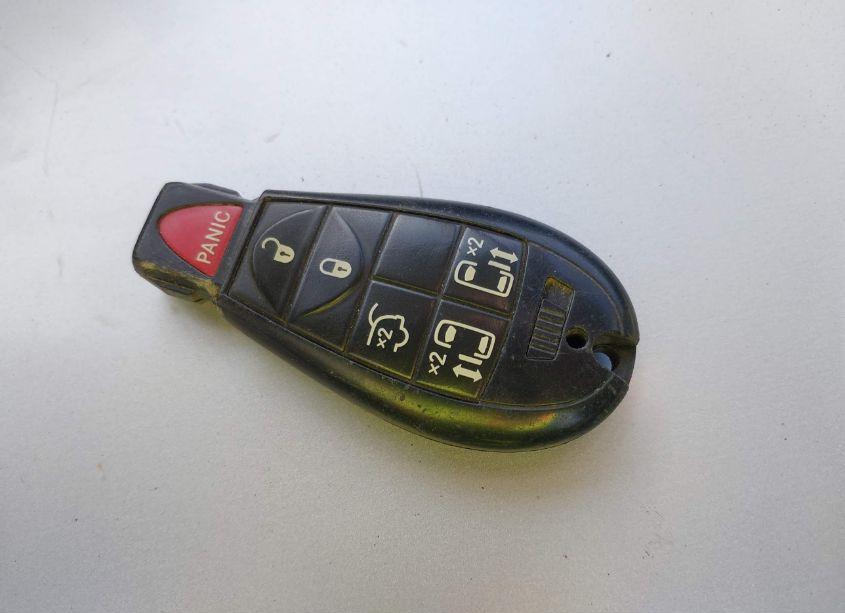 Photo 11 of 2013 Chrysler Town & COUNTRY TOURING (VIN 2C4RC1BG9DR776430)