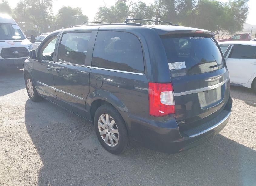 Photo 3 of 2013 Chrysler Town & COUNTRY TOURING (VIN 2C4RC1BG9DR776430)