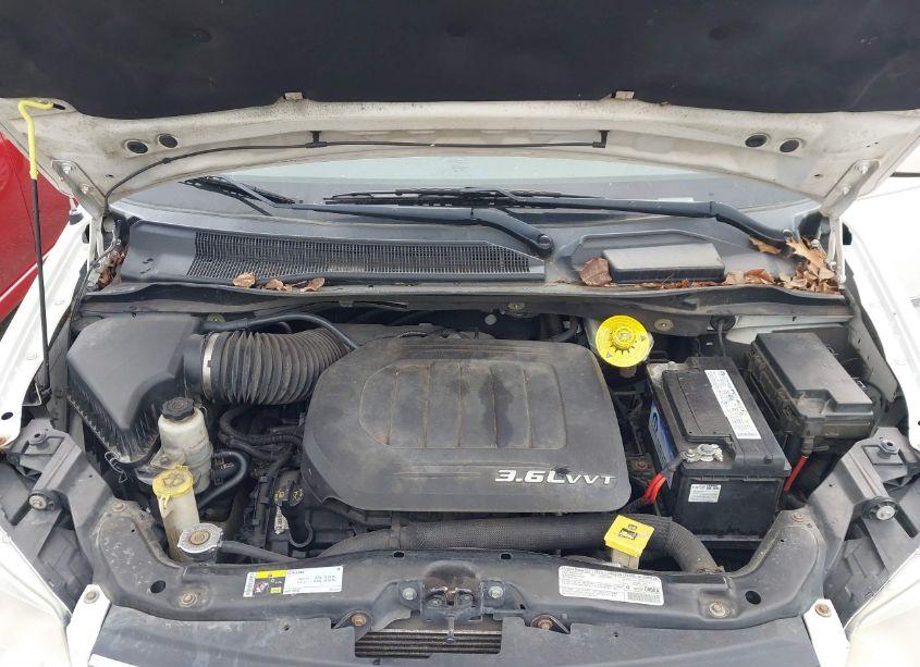 Photo 10 of 2013 Chrysler Town & COUNTRY TOURING (VIN 2C4RC1BG9DR778713)