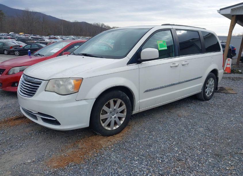 Photo 2 of 2013 Chrysler Town & COUNTRY TOURING (VIN 2C4RC1BG9DR778713)