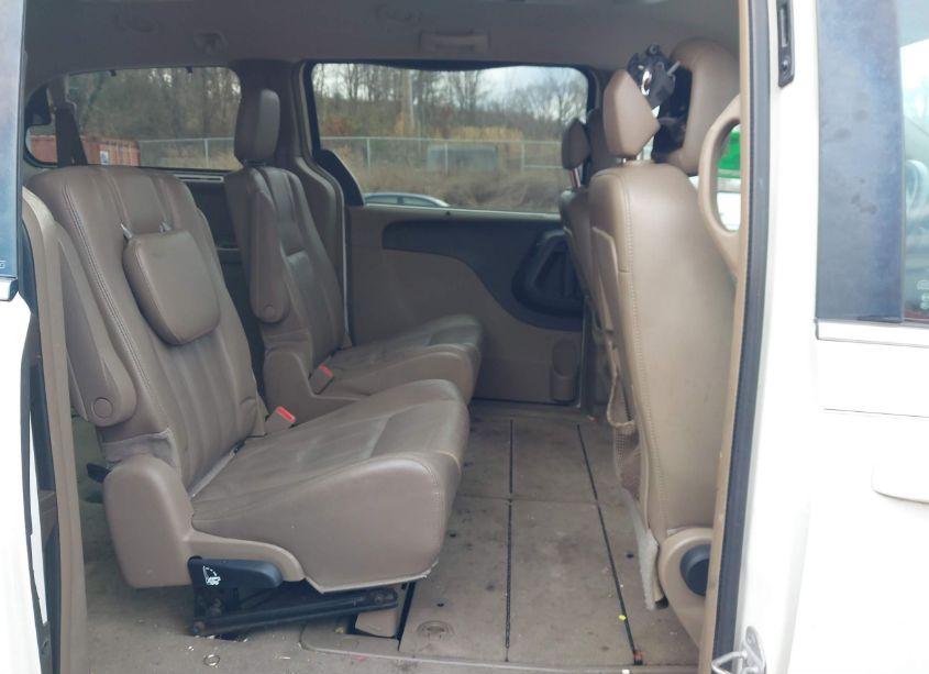 Photo 8 of 2013 Chrysler Town & COUNTRY TOURING (VIN 2C4RC1BG9DR778713)