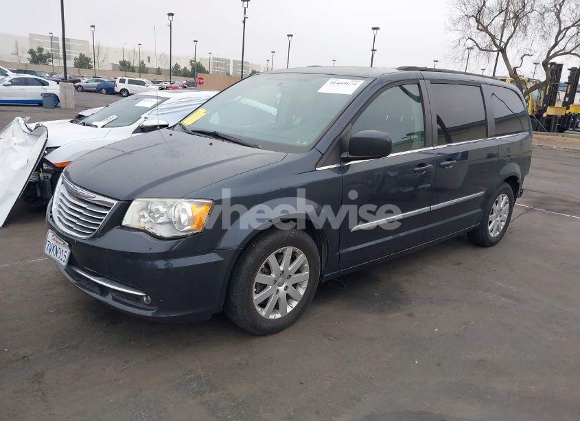 Photo 2 of 2013 Chrysler Town & COUNTRY TOURING (VIN 2C4RC1BG9DR779506)