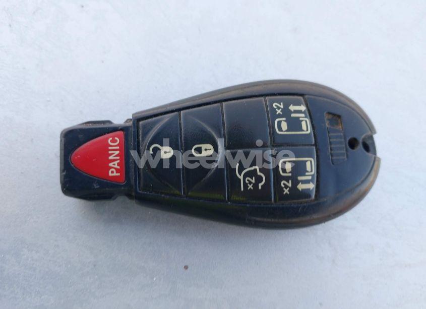 Photo 11 of 2013 Chrysler Town & COUNTRY TOURING (VIN 2C4RC1BG9DR783104)