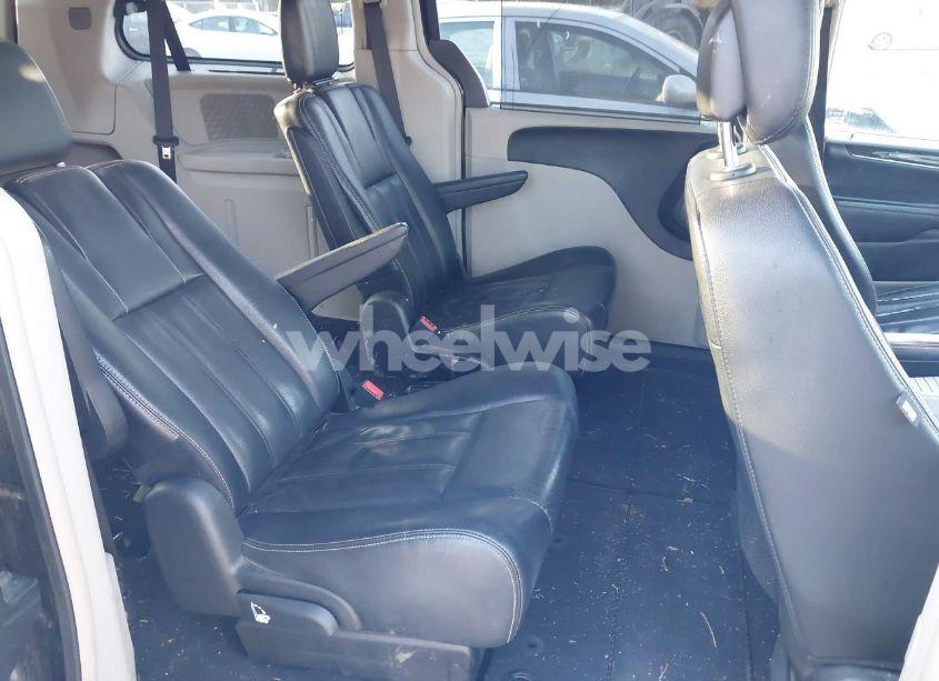 Photo 8 of 2013 Chrysler Town & COUNTRY TOURING (VIN 2C4RC1BG9DR783104)