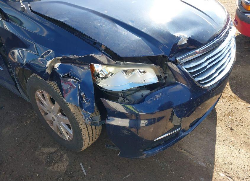 Photo 6 of 2013 Chrysler Town & COUNTRY TOURING (VIN 2C4RC1BG9DR797844)