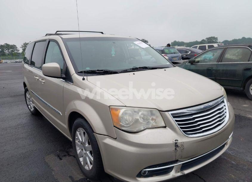 2014 Chrysler Town & COUNTRY TOURING (VIN 2C4RC1BG9ER157635) main photo