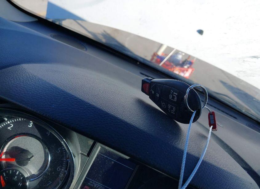 Photo 11 of 2014 Chrysler Town & COUNTRY TOURING (VIN 2C4RC1BG9ER215565)