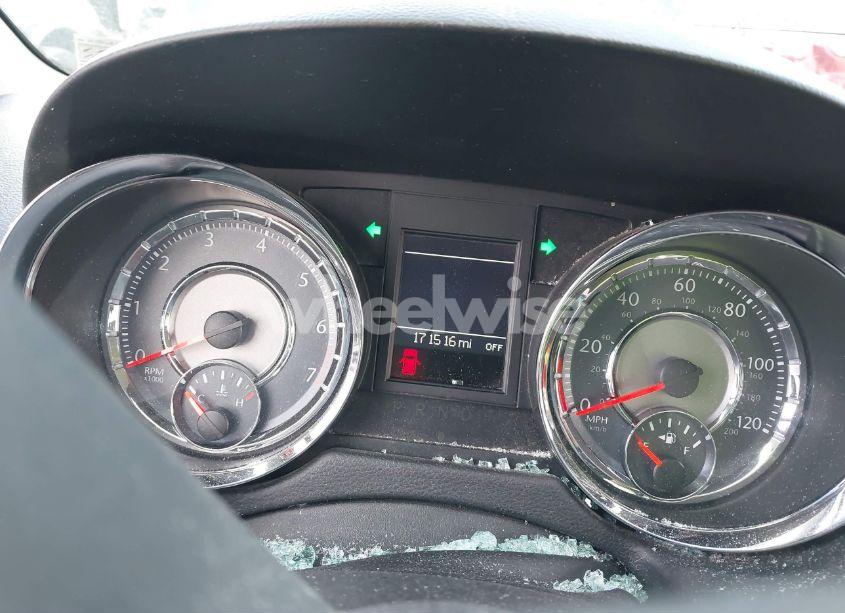 Photo 7 of 2014 Chrysler Town & COUNTRY TOURING (VIN 2C4RC1BG9ER218112)