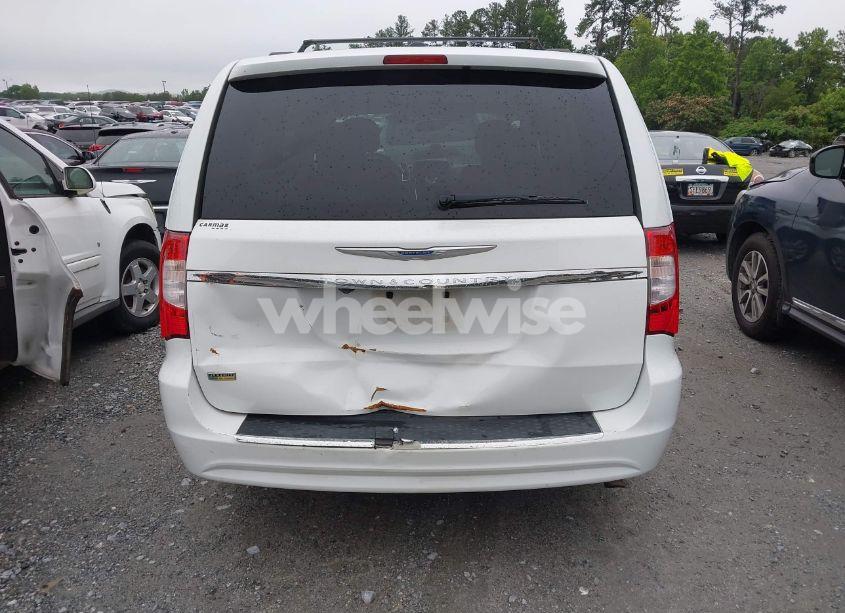 Photo 16 of 2014 Chrysler Town & COUNTRY TOURING (VIN 2C4RC1BG9ER271716)