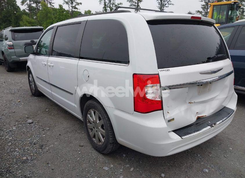 Photo 3 of 2014 Chrysler Town & COUNTRY TOURING (VIN 2C4RC1BG9ER271716)
