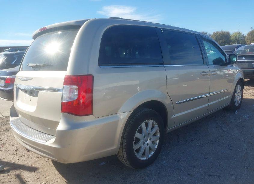Photo 4 of 2014 Chrysler Town & COUNTRY TOURING (VIN 2C4RC1BG9ER274776)