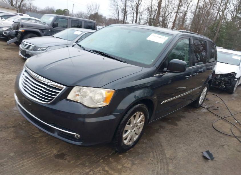 Photo 2 of 2014 Chrysler Town & COUNTRY TOURING (VIN 2C4RC1BG9ER277516)