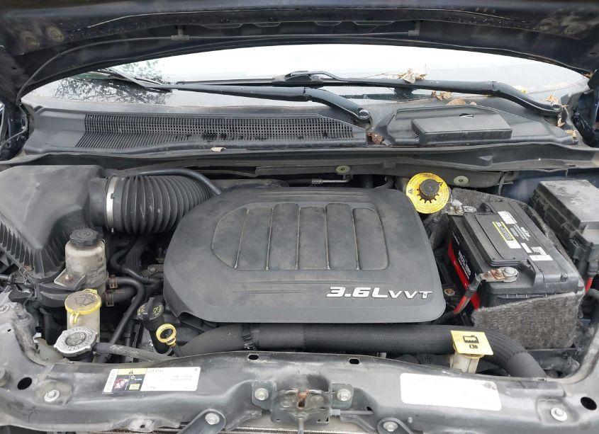 Photo 10 of 2014 Chrysler Town & COUNTRY TOURING (VIN 2C4RC1BG9ER318274)