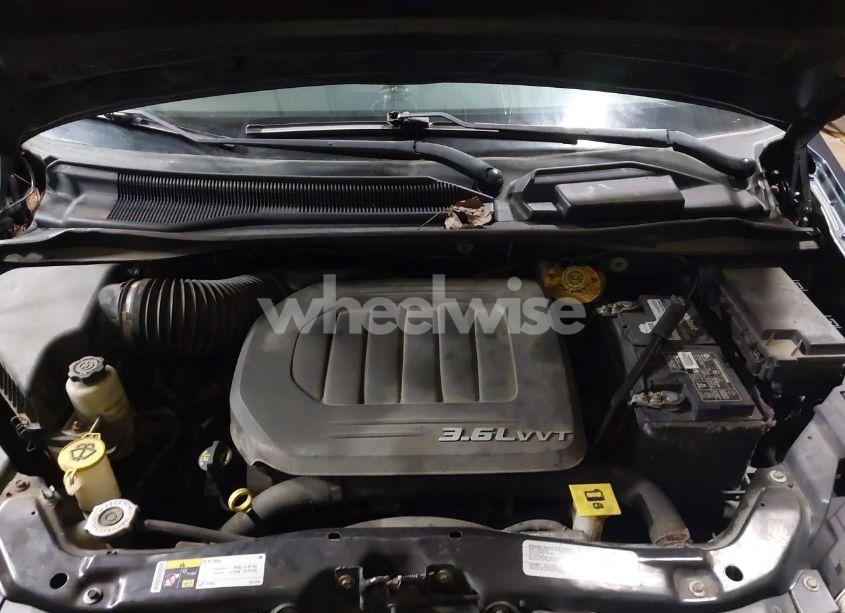 Photo 10 of 2014 Chrysler Town & COUNTRY TOURING (VIN 2C4RC1BG9ER364252)