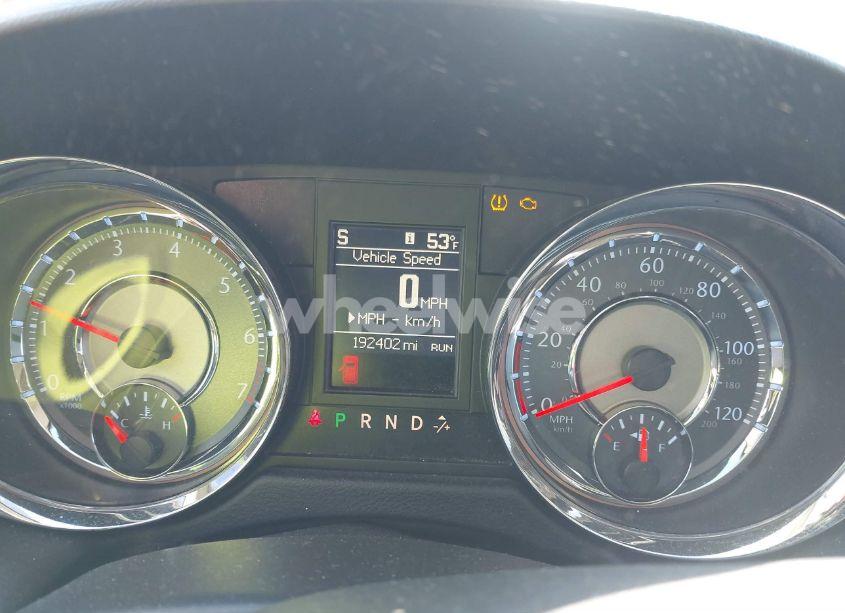 Photo 7 of 2014 Chrysler Town & COUNTRY TOURING (VIN 2C4RC1BG9ER395209)