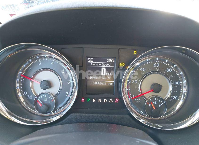 Photo 7 of 2014 Chrysler Town & COUNTRY TOURING (VIN 2C4RC1BG9ER396778)