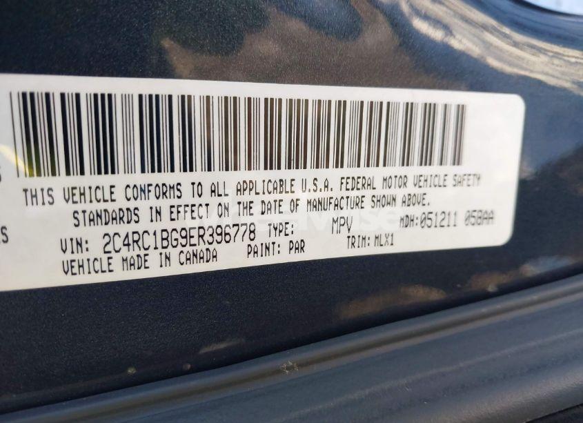 Photo 9 of 2014 Chrysler Town & COUNTRY TOURING (VIN 2C4RC1BG9ER396778)