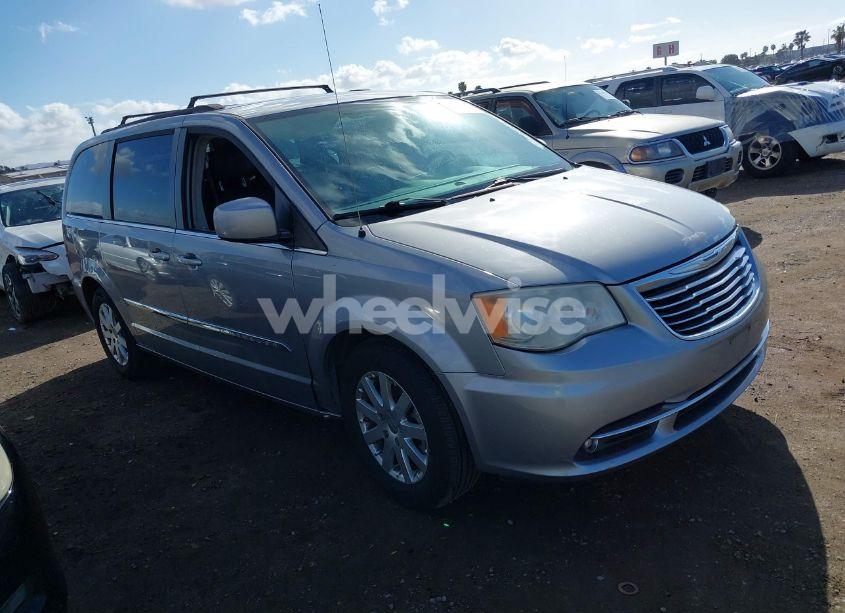 2014 Chrysler Town & COUNTRY TOURING (VIN 2C4RC1BG9ER435563) main photo