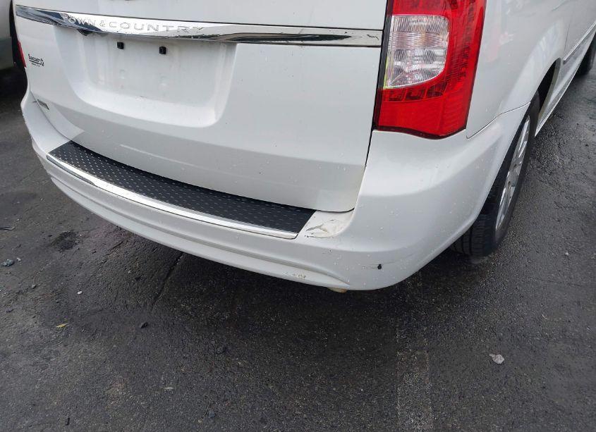 Photo 13 of 2014 Chrysler Town & COUNTRY TOURING (VIN 2C4RC1BG9ER444814)