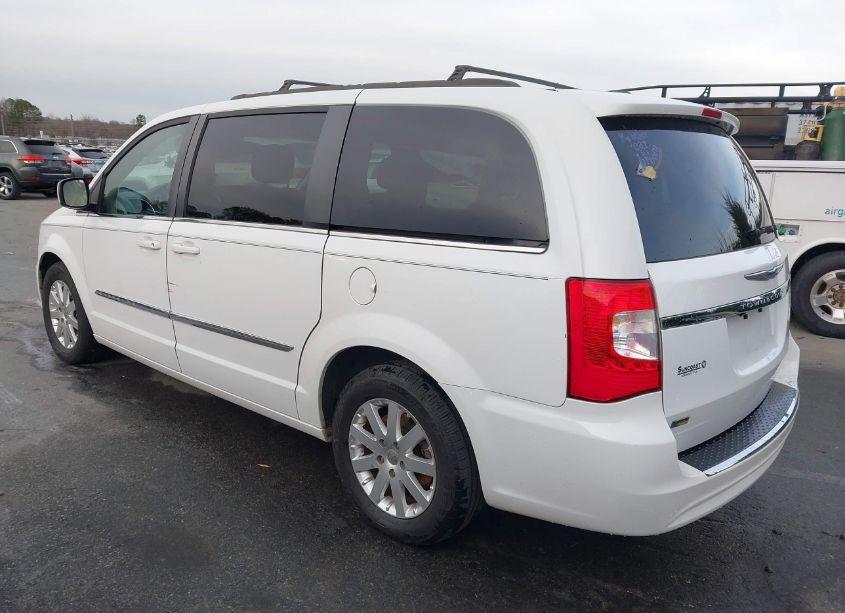 Photo 3 of 2014 Chrysler Town & COUNTRY TOURING (VIN 2C4RC1BG9ER444814)