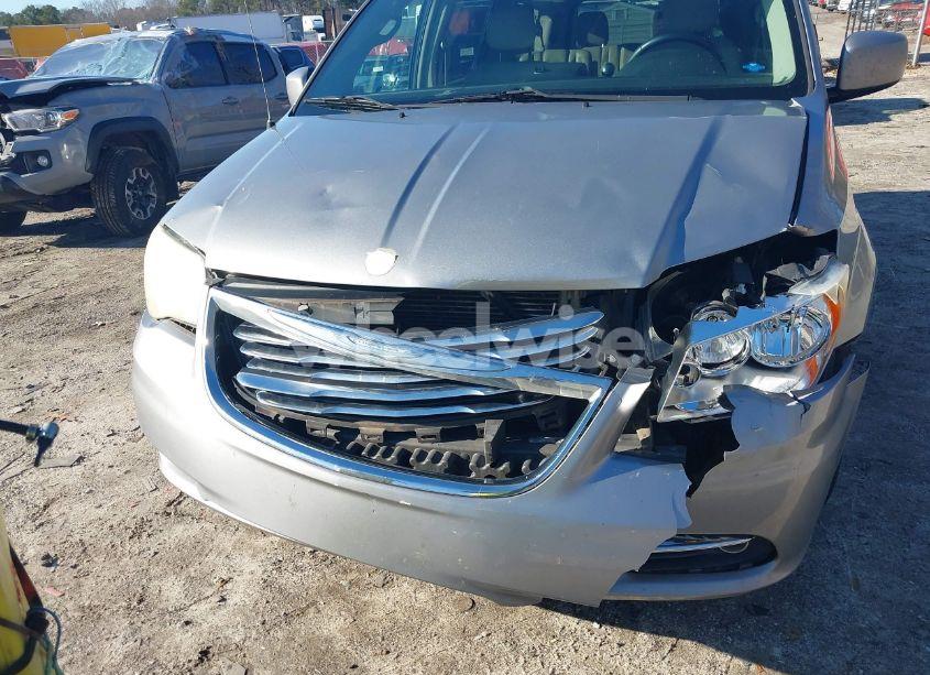 Photo 6 of 2014 Chrysler Town & COUNTRY TOURING (VIN 2C4RC1BG9ER447244)