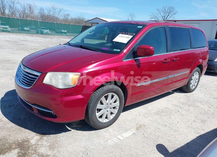Photo 2 of 2014 Chrysler Town & COUNTRY TOURING (VIN 2C4RC1BG9ER464741)