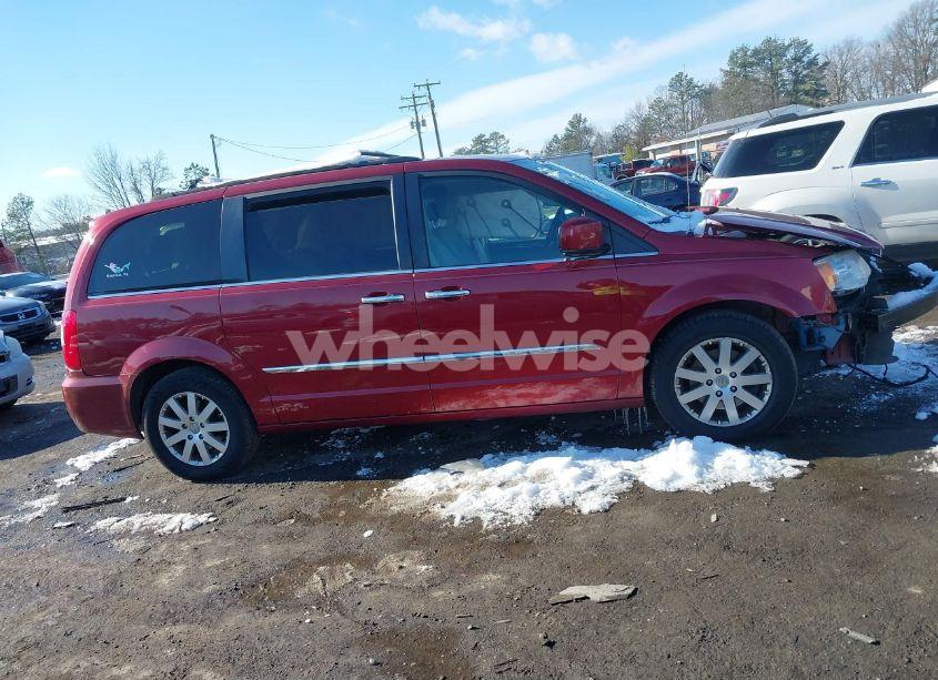 Photo 12 of 2015 Chrysler Town & COUNTRY TOURING (VIN 2C4RC1BG9FR505841)