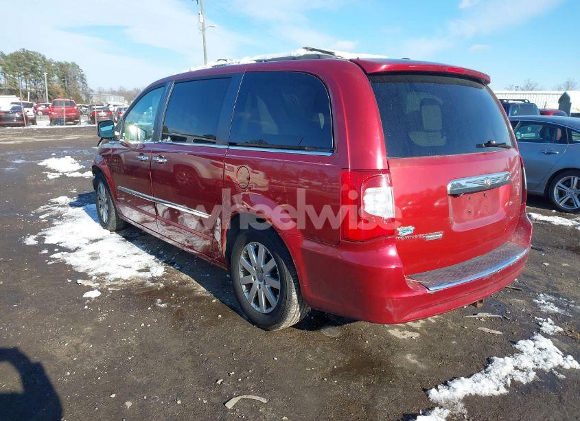Photo 3 of 2015 Chrysler Town & COUNTRY TOURING (VIN 2C4RC1BG9FR505841)