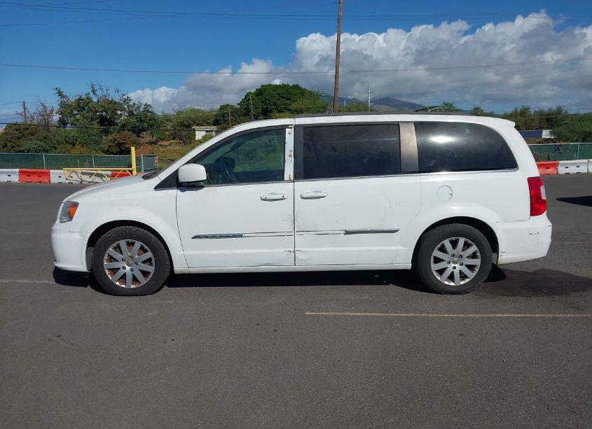 Photo 14 of 2015 Chrysler Town & COUNTRY TOURING (VIN 2C4RC1BG9FR552920)