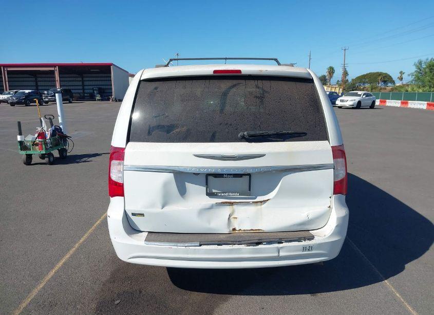 Photo 16 of 2015 Chrysler Town & COUNTRY TOURING (VIN 2C4RC1BG9FR552920)