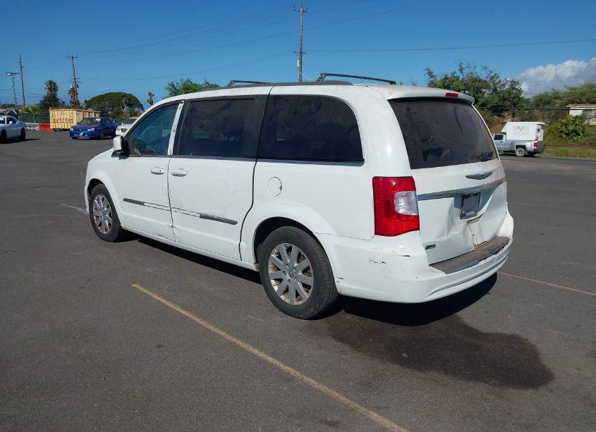 Photo 3 of 2015 Chrysler Town & COUNTRY TOURING (VIN 2C4RC1BG9FR552920)