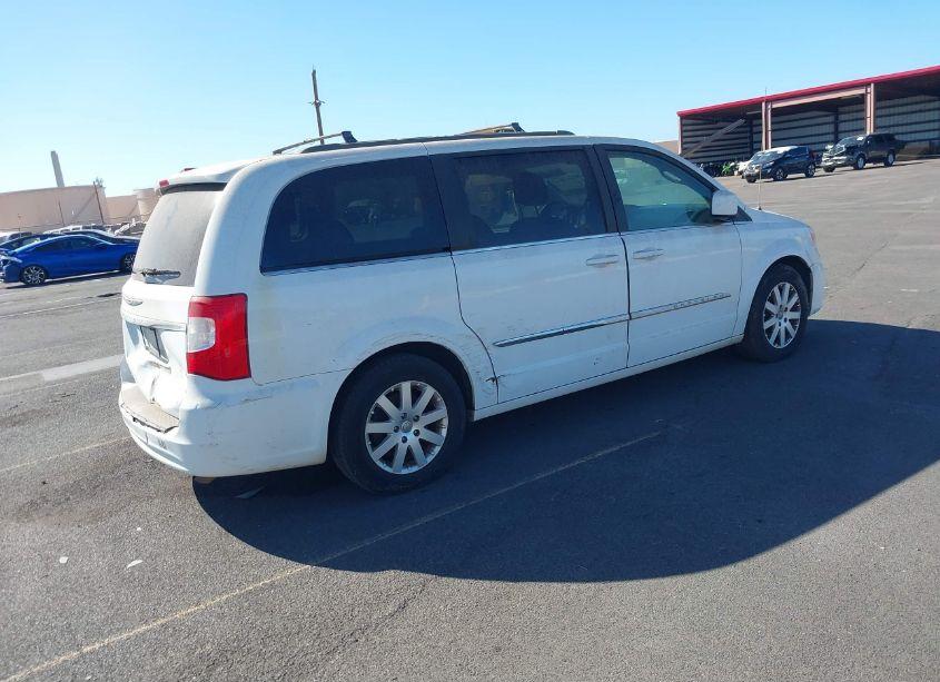 Photo 4 of 2015 Chrysler Town & COUNTRY TOURING (VIN 2C4RC1BG9FR552920)