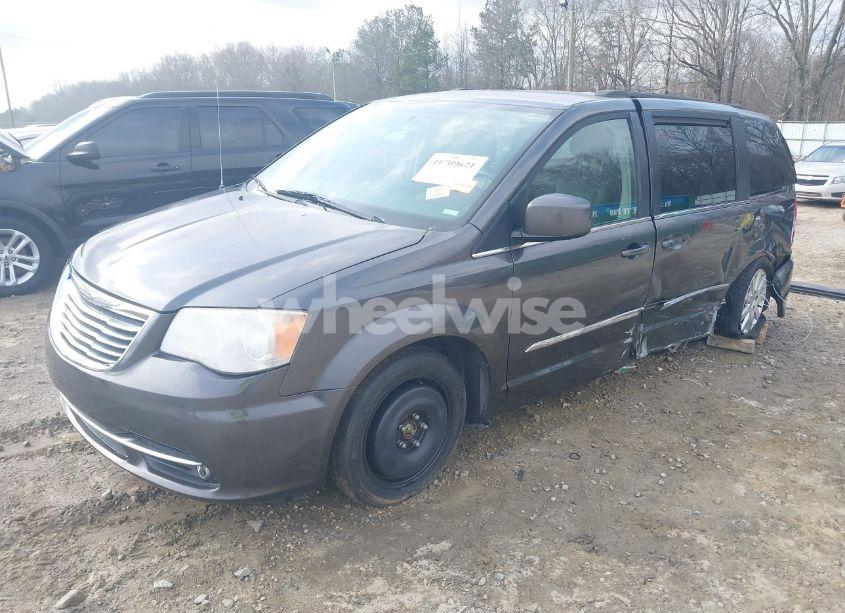 Photo 2 of 2015 Chrysler Town & COUNTRY TOURING (VIN 2C4RC1BG9FR577090)