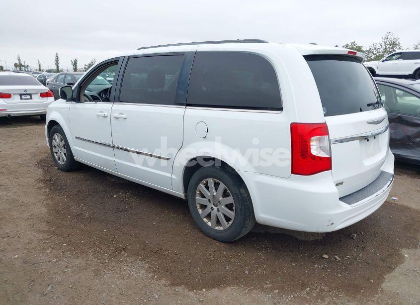Photo 3 of 2015 Chrysler Town & COUNTRY TOURING (VIN 2C4RC1BG9FR594438)