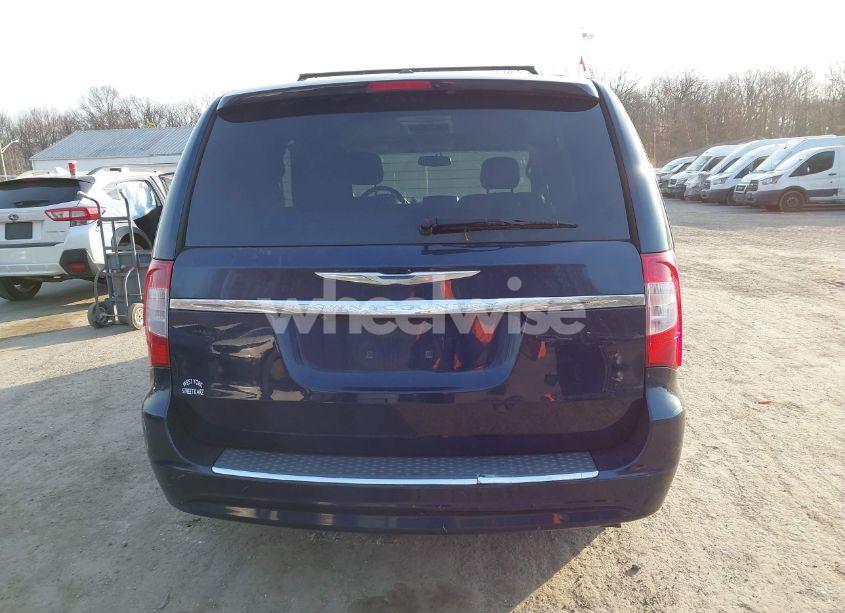 Photo 16 of 2015 Chrysler Town & COUNTRY TOURING (VIN 2C4RC1BG9FR595833)