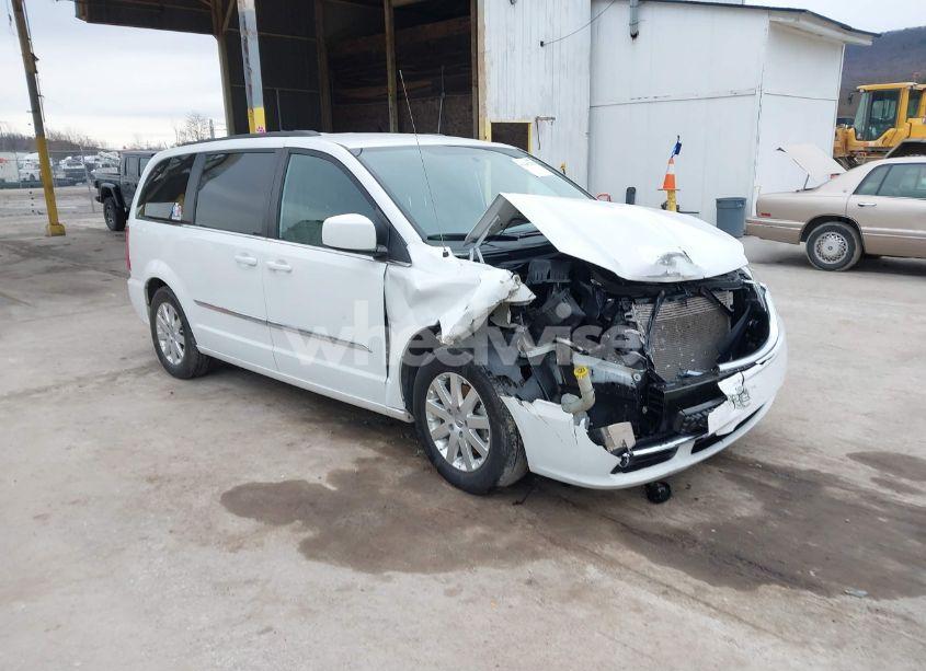 2015 Chrysler Town & COUNTRY TOURING (VIN 2C4RC1BG9FR629527) main photo