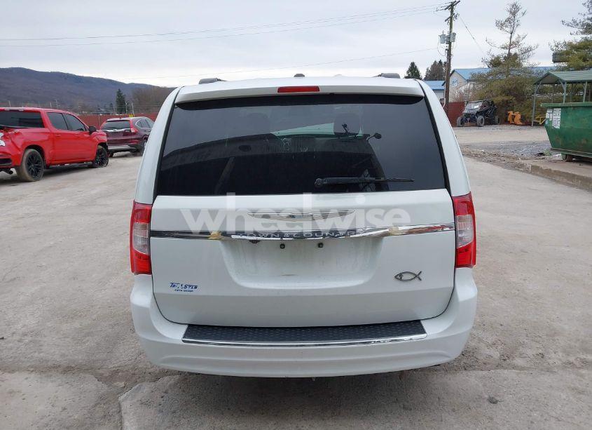 Photo 17 of 2015 Chrysler Town & COUNTRY TOURING (VIN 2C4RC1BG9FR629527)